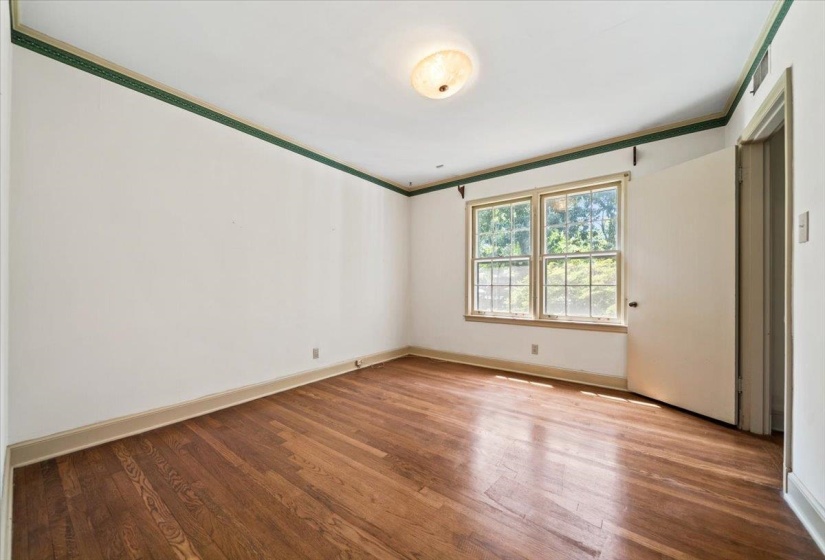 4968 COLE RD, Memphis, Tennessee 38117, 3 Bedroom Bedrooms, 7 Room Rooms,2 BathroomBathrooms,Residential,For Sale,COLE,0,10228801