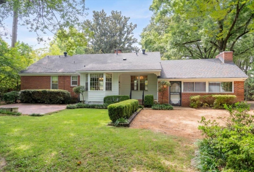 4968 COLE RD, Memphis, Tennessee 38117, 3 Bedroom Bedrooms, 7 Room Rooms,2 BathroomBathrooms,Residential,For Sale,COLE,0,10228801