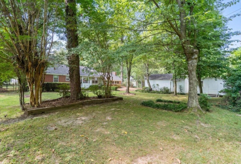 4968 COLE RD, Memphis, Tennessee 38117, 3 Bedroom Bedrooms, 7 Room Rooms,2 BathroomBathrooms,Residential,For Sale,COLE,0,10228801