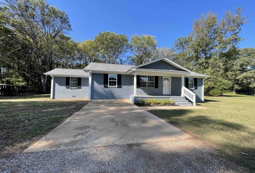 85 AUNT BEE ST, Counce, Tennessee 38326-4237, 4 Bedroom Bedrooms, 7 Room Rooms,3 BathroomBathrooms,Residential,For Sale,AUNT BEE,0,10228805