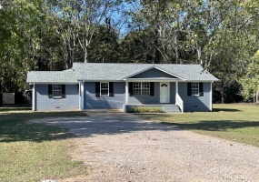85 AUNT BEE ST, Counce, Tennessee 38326-4237, 4 Bedroom Bedrooms, 7 Room Rooms,3 BathroomBathrooms,Residential,For Sale,AUNT BEE,0,10228805