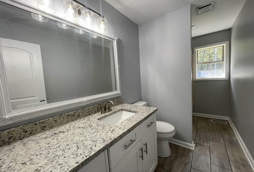 85 AUNT BEE ST, Counce, Tennessee 38326-4237, 4 Bedroom Bedrooms, 7 Room Rooms,3 BathroomBathrooms,Residential,For Sale,AUNT BEE,0,10228805