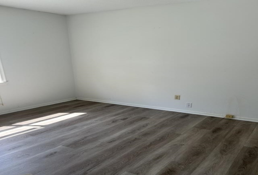 1006 HUNGERFORD ST, Brownsville, Tennessee 38012-1627, 3 Bedroom Bedrooms, 6 Room Rooms,1.1 BathroomBathrooms,Residential,For Sale,HUNGERFORD,0,10228806