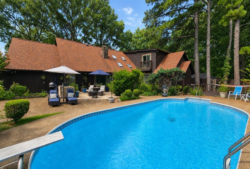 6908 SILVER MAPLE CV, Memphis, Tennessee 38119, 4 Bedroom Bedrooms, 8 Room Rooms,4.1 BathroomBathrooms,Residential,For Sale,SILVER MAPLE,0,10228808