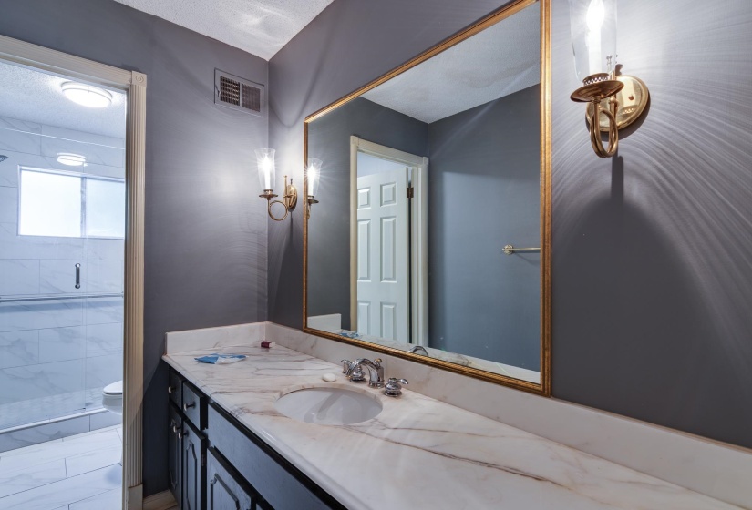 1906 MALABAR DR, Germantown, Tennessee 38138, 4 Bedroom Bedrooms, 7 Room Rooms,3 BathroomBathrooms,Residential,For Sale,MALABAR,0,10228810