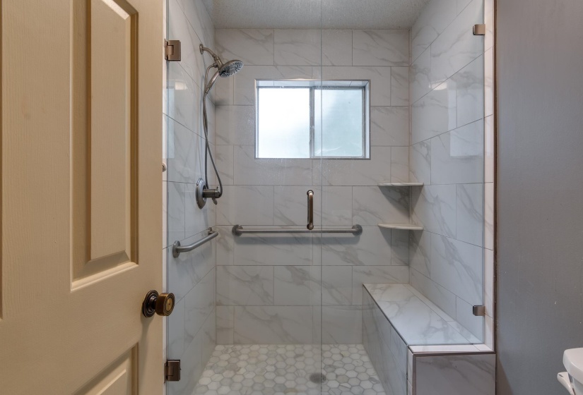 1906 MALABAR DR, Germantown, Tennessee 38138, 4 Bedroom Bedrooms, 7 Room Rooms,3 BathroomBathrooms,Residential,For Sale,MALABAR,0,10228810