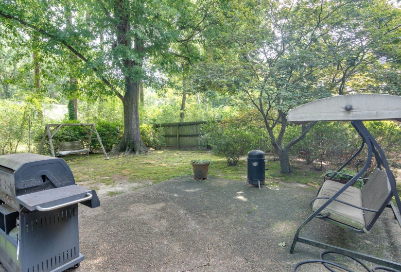 1906 MALABAR DR, Germantown, Tennessee 38138, 4 Bedroom Bedrooms, 7 Room Rooms,3 BathroomBathrooms,Residential,For Sale,MALABAR,0,10228810