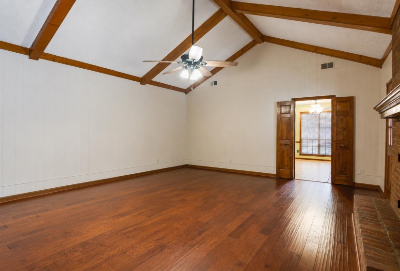 1906 MALABAR DR, Germantown, Tennessee 38138, 4 Bedroom Bedrooms, 7 Room Rooms,3 BathroomBathrooms,Residential,For Sale,MALABAR,0,10228810