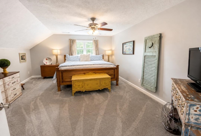 200 VANTAGE PT, Counce, Tennessee 38326, 4 Bedroom Bedrooms, 7 Room Rooms,2.1 BathroomBathrooms,Residential,For Sale,VANTAGE,0,10228816