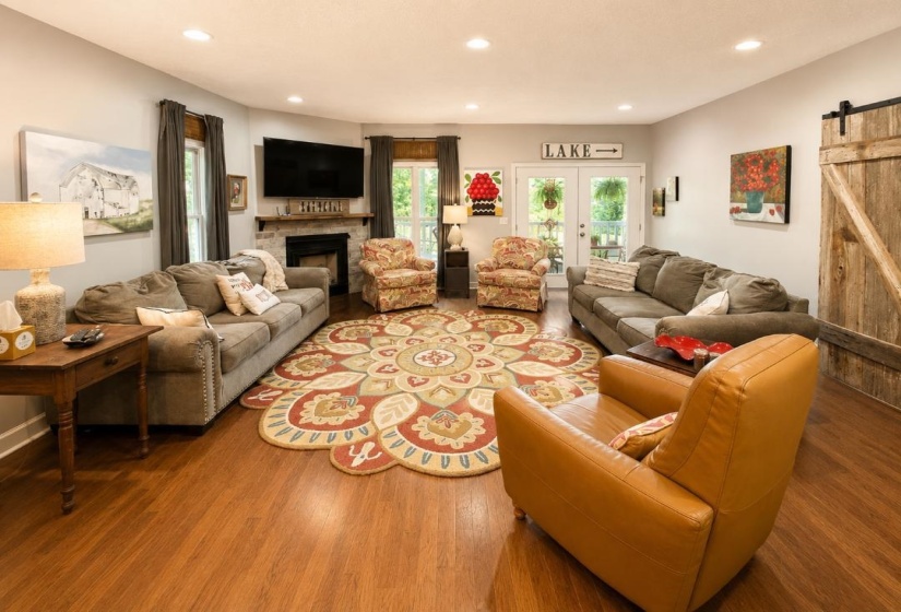 200 VANTAGE PT, Counce, Tennessee 38326, 4 Bedroom Bedrooms, 7 Room Rooms,2.1 BathroomBathrooms,Residential,For Sale,VANTAGE,0,10228816