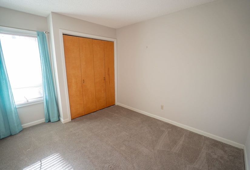 3589 COVINGTON PIKE, Memphis, Tennessee 38128, 2 Bedroom Bedrooms, 4 Room Rooms,2 BathroomBathrooms,Residential,For Sale,COVINGTON,0,10228817