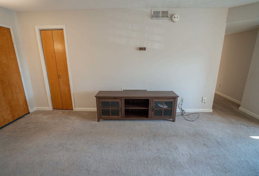 3589 COVINGTON PIKE, Memphis, Tennessee 38128, 2 Bedroom Bedrooms, 4 Room Rooms,2 BathroomBathrooms,Residential,For Sale,COVINGTON,0,10228817