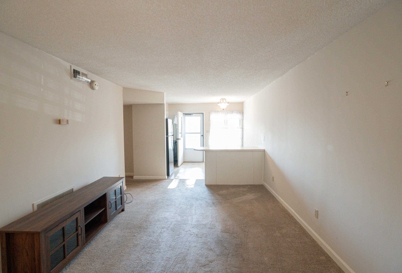 3589 COVINGTON PIKE, Memphis, Tennessee 38128, 2 Bedroom Bedrooms, 4 Room Rooms,2 BathroomBathrooms,Residential,For Sale,COVINGTON,0,10228817