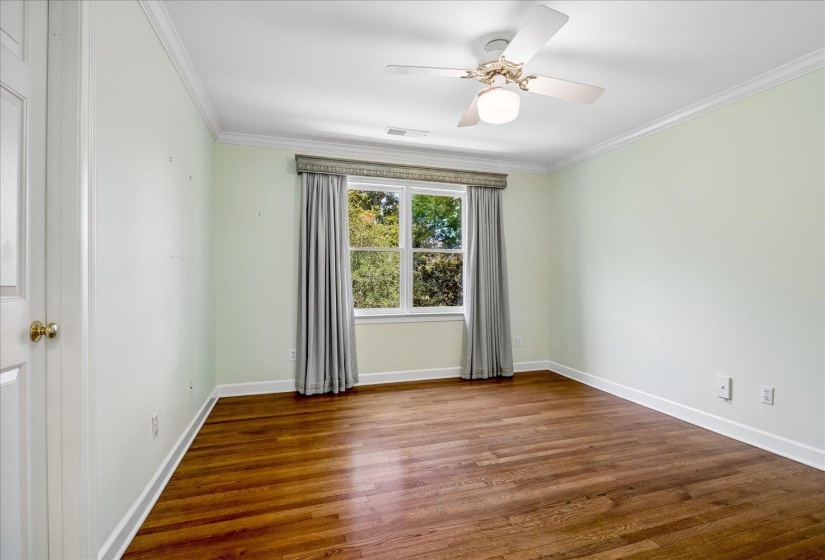 5576 BAYBERRY CV, Memphis, Tennessee 38120, 4 Bedroom Bedrooms, 8 Room Rooms,2.1 BathroomBathrooms,Residential,For Sale,BAYBERRY,0,10228820