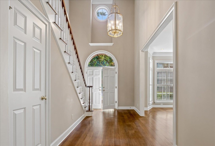 5576 BAYBERRY CV, Memphis, Tennessee 38120, 4 Bedroom Bedrooms, 8 Room Rooms,2.1 BathroomBathrooms,Residential,For Sale,BAYBERRY,0,10228820