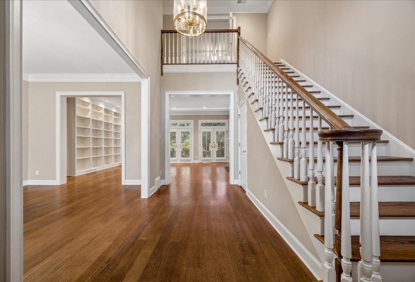5576 BAYBERRY CV, Memphis, Tennessee 38120, 4 Bedroom Bedrooms, 8 Room Rooms,2.1 BathroomBathrooms,Residential,For Sale,BAYBERRY,0,10228820