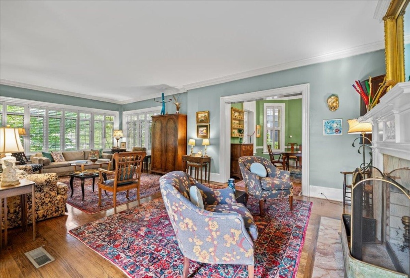 1904 HARBERT AVE, Memphis, Tennessee 38104, 5 Bedroom Bedrooms, 1 Room Rooms,3.1 BathroomBathrooms,Residential,For Sale,HARBERT,0,10228822