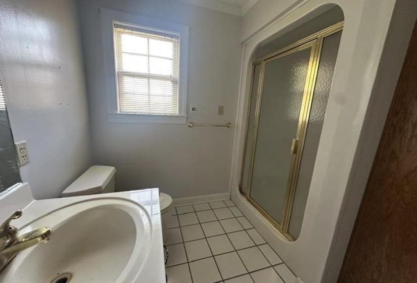 4925 STATE ROUTE 225 HWY, Henderson, Tennessee 38340, 3 Bedroom Bedrooms, 13 Room Rooms,3 BathroomBathrooms,Residential,For Sale,STATE ROUTE 225,0,10228823