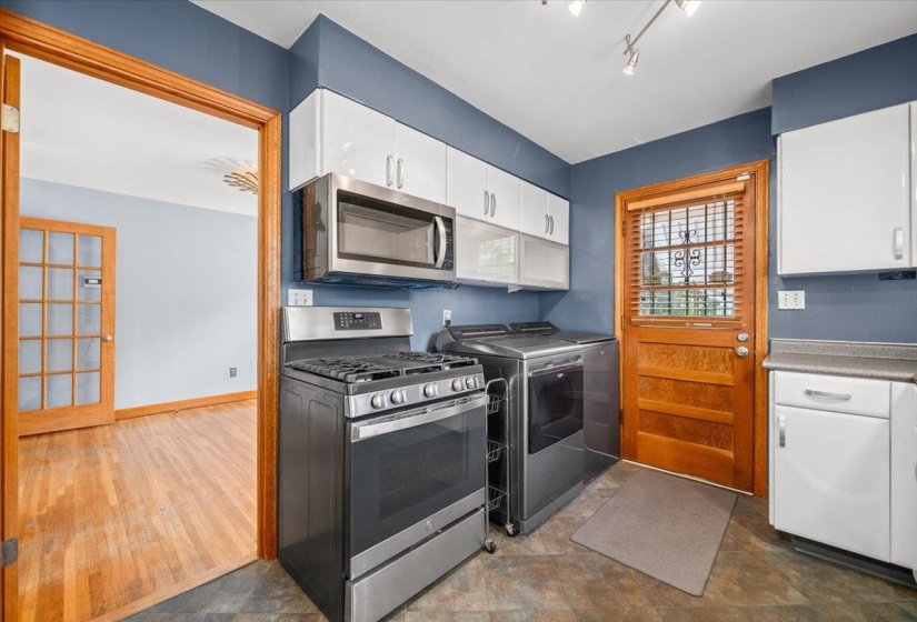 536 ALEXANDER ST, Memphis, Tennessee 38111, 3 Bedroom Bedrooms, 6 Room Rooms,1.1 BathroomBathrooms,Residential,For Sale,ALEXANDER,0,10228824