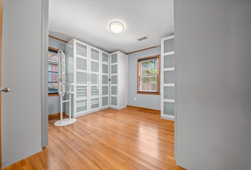 536 ALEXANDER ST, Memphis, Tennessee 38111, 3 Bedroom Bedrooms, 6 Room Rooms,1.1 BathroomBathrooms,Residential,For Sale,ALEXANDER,0,10228824