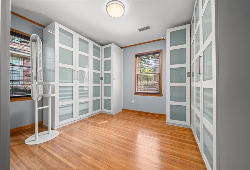 536 ALEXANDER ST, Memphis, Tennessee 38111, 3 Bedroom Bedrooms, 6 Room Rooms,1.1 BathroomBathrooms,Residential,For Sale,ALEXANDER,0,10228824