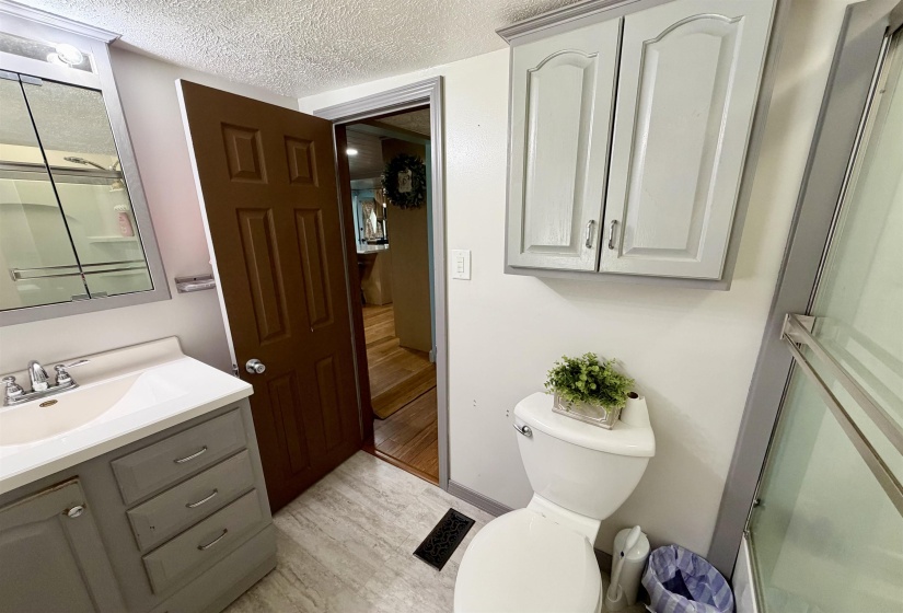 277 GOOD HOPE CHURCH RD, Adamsville, Tennessee 38310, 3 Bedroom Bedrooms, 10 Room Rooms,2 BathroomBathrooms,Residential,For Sale,GOOD HOPE CHURCH,0,10228825
