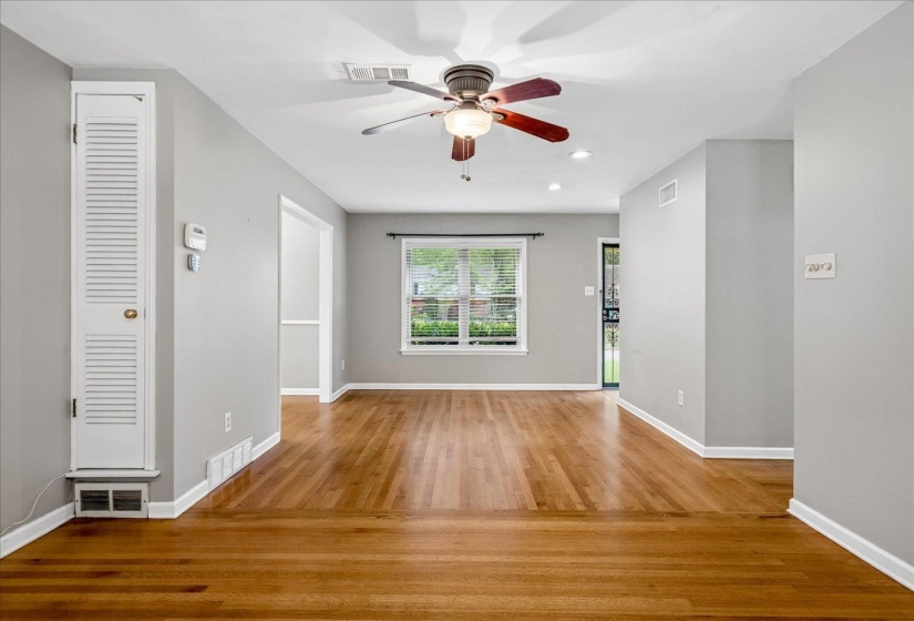 5303 EDENSHIRE AVE, Memphis, Tennessee 38117, 3 Bedroom Bedrooms, 6 Room Rooms,1.1 BathroomBathrooms,Residential,For Sale,EDENSHIRE,0,10228828
