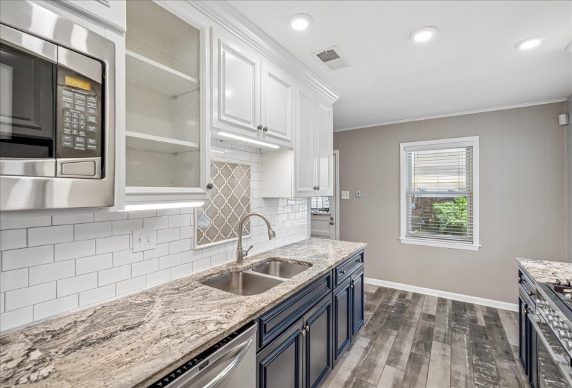5303 EDENSHIRE AVE, Memphis, Tennessee 38117, 3 Bedroom Bedrooms, 6 Room Rooms,1.1 BathroomBathrooms,Residential,For Sale,EDENSHIRE,0,10228828