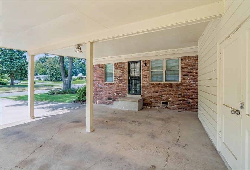 5303 EDENSHIRE AVE, Memphis, Tennessee 38117, 3 Bedroom Bedrooms, 6 Room Rooms,1.1 BathroomBathrooms,Residential,For Sale,EDENSHIRE,0,10228828