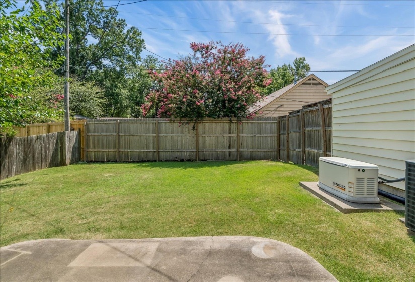 5303 EDENSHIRE AVE, Memphis, Tennessee 38117, 3 Bedroom Bedrooms, 6 Room Rooms,1.1 BathroomBathrooms,Residential,For Sale,EDENSHIRE,0,10228828