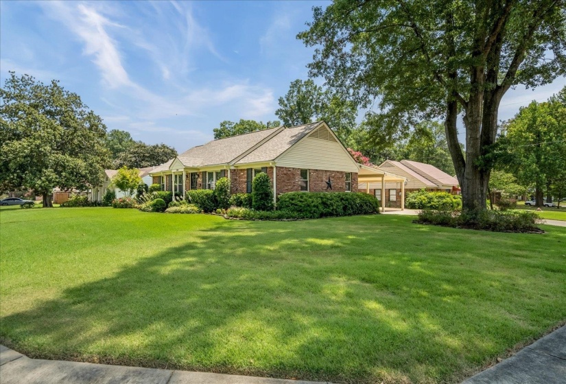 5303 EDENSHIRE AVE, Memphis, Tennessee 38117, 3 Bedroom Bedrooms, 6 Room Rooms,1.1 BathroomBathrooms,Residential,For Sale,EDENSHIRE,0,10228828