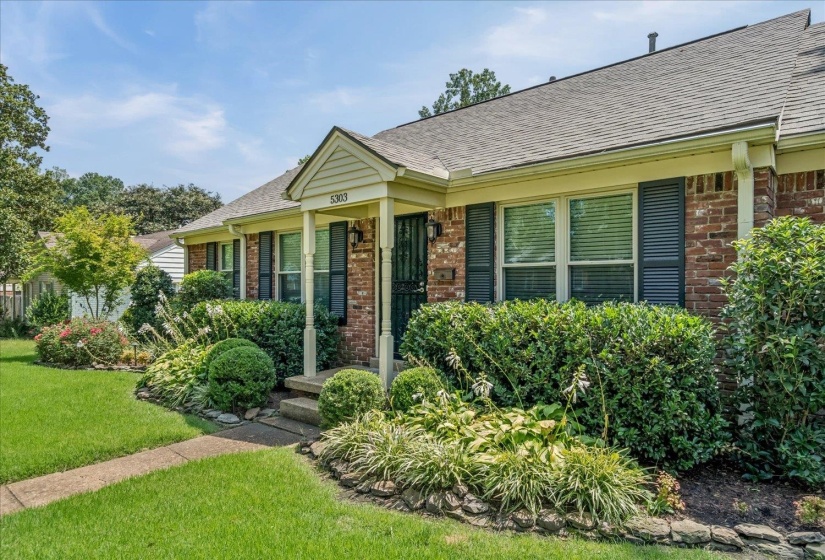 5303 EDENSHIRE AVE, Memphis, Tennessee 38117, 3 Bedroom Bedrooms, 6 Room Rooms,1.1 BathroomBathrooms,Residential,For Sale,EDENSHIRE,0,10228828