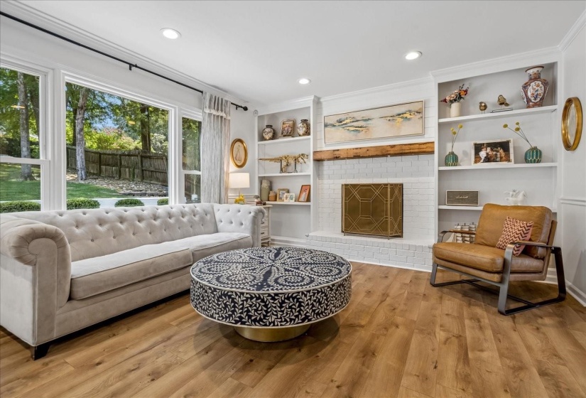 7109 WOODRIDGE LN, Germantown, Tennessee 38138, 5 Bedroom Bedrooms, 9 Room Rooms,2.1 BathroomBathrooms,Residential,For Sale,WOODRIDGE,0,10228829