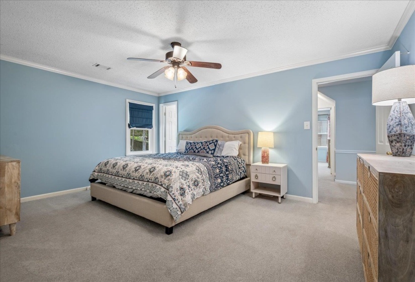 7109 WOODRIDGE LN, Germantown, Tennessee 38138, 5 Bedroom Bedrooms, 9 Room Rooms,2.1 BathroomBathrooms,Residential,For Sale,WOODRIDGE,0,10228829