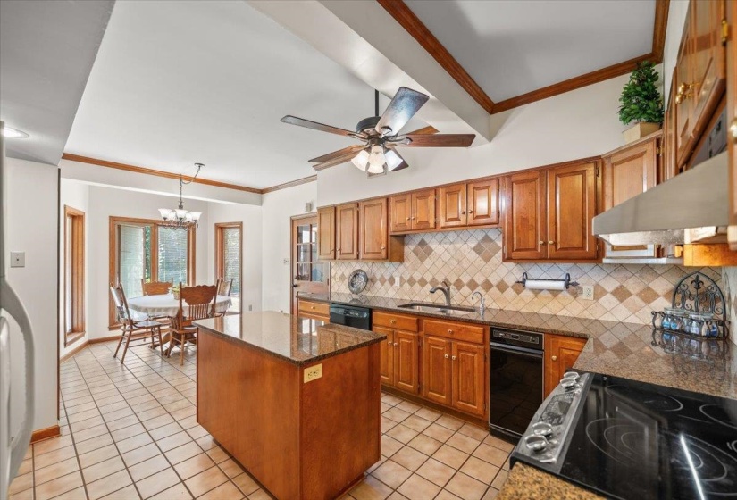 2445 PITTMAN RD, Somerville, Tennessee 38068, 3 Bedroom Bedrooms, 7 Room Rooms,2.1 BathroomBathrooms,Residential,For Sale,PITTMAN,0,10228830