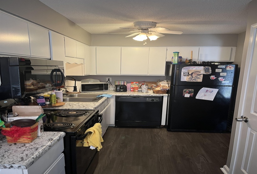 6646 PONDSIDE CIR, Memphis, Tennessee 38119, 2 Bedroom Bedrooms, 5 Room Rooms,1 BathroomBathrooms,Residential,For Sale,PONDSIDE,0,10228832