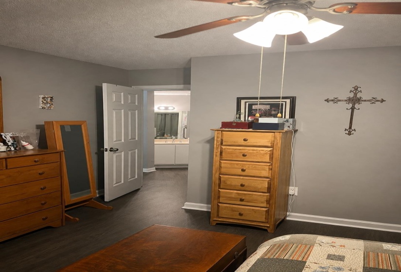 6646 PONDSIDE CIR, Memphis, Tennessee 38119, 2 Bedroom Bedrooms, 5 Room Rooms,1 BathroomBathrooms,Residential,For Sale,PONDSIDE,0,10228832