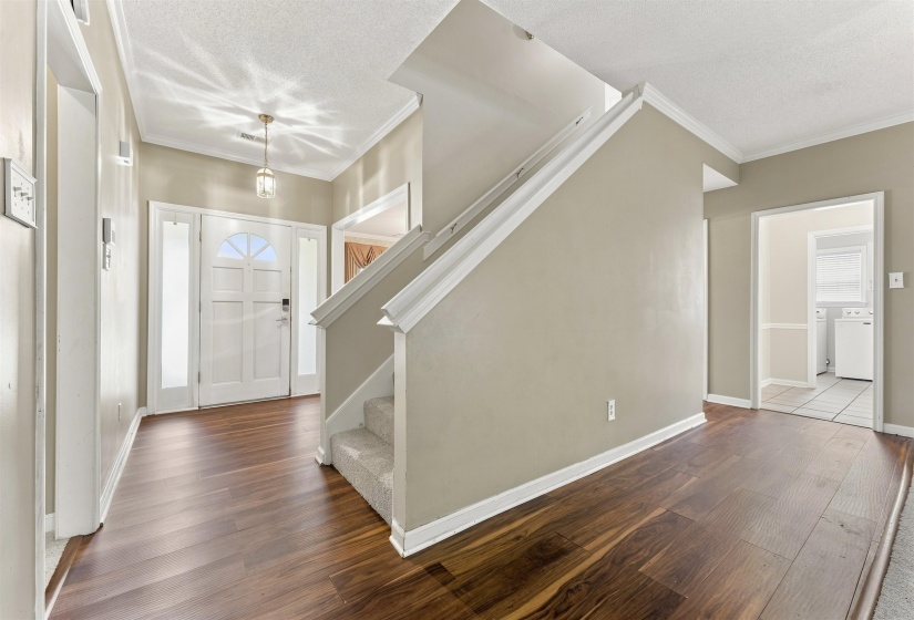 857 PARADISE DR, Cordova, Tennessee 38018, 4 Bedroom Bedrooms, 7 Room Rooms,2.1 BathroomBathrooms,Residential,For Sale,PARADISE,0,10228835