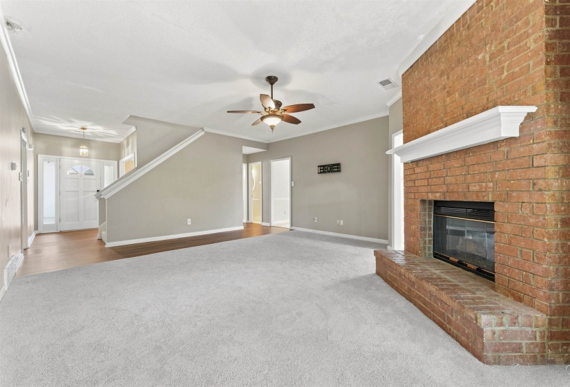 857 PARADISE DR, Cordova, Tennessee 38018, 4 Bedroom Bedrooms, 7 Room Rooms,2.1 BathroomBathrooms,Residential,For Sale,PARADISE,0,10228835
