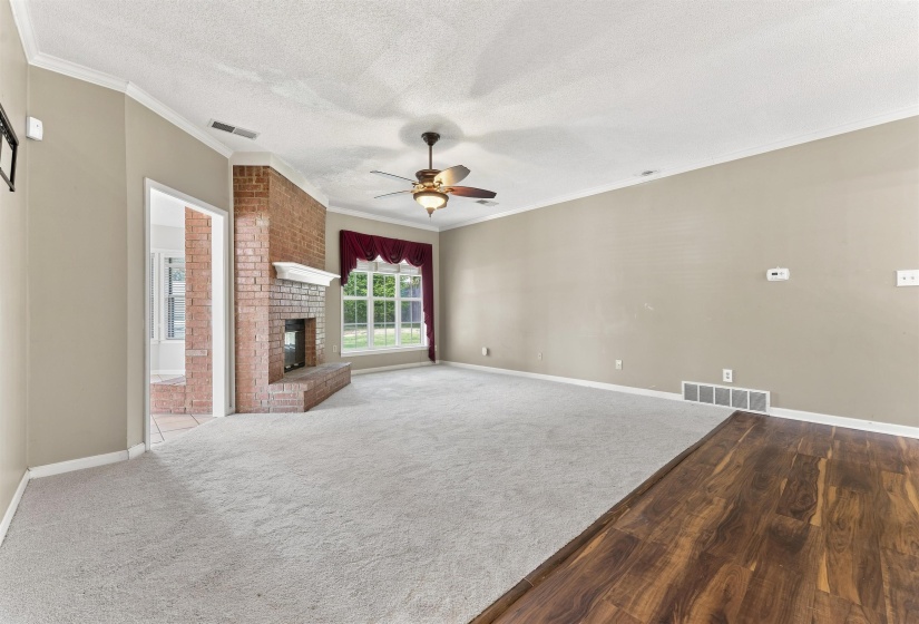 857 PARADISE DR, Cordova, Tennessee 38018, 4 Bedroom Bedrooms, 7 Room Rooms,2.1 BathroomBathrooms,Residential,For Sale,PARADISE,0,10228835
