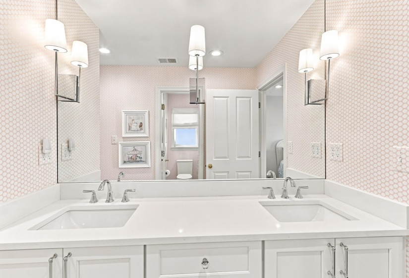 1926 COORS CREEK DR, Collierville, Tennessee 38017, 5 Bedroom Bedrooms, 11 Room Rooms,3.1 BathroomBathrooms,Residential,For Sale,COORS CREEK,0,10228837