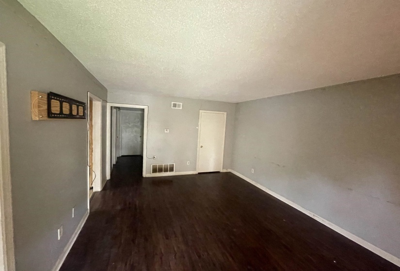 5573 APPLE BLOSSOM DR, Memphis, Tennessee 38115, 2 Bedroom Bedrooms, 0 ,1.1 BathroomBathrooms,Duplexes,For Sale,APPLE BLOSSOM,0,10228849