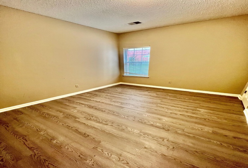 6766 WHITTEN PINE DR, Memphis, Tennessee 38134, 2 Bedroom Bedrooms, 4 Room Rooms,2 BathroomBathrooms,Rental Properties,For Sale,WHITTEN PINE,0,10228894