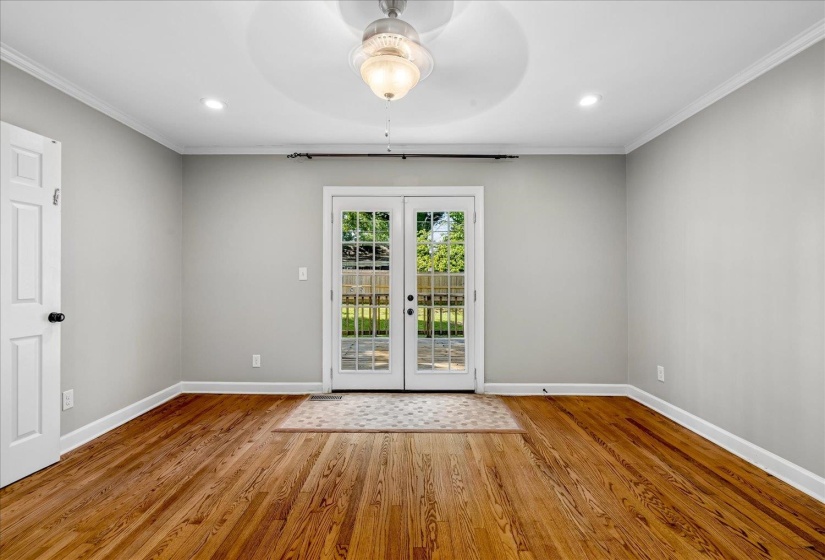 3803 PHILWOOD AVE, Memphis, Tennessee 38122, 3 Bedroom Bedrooms, 7 Room Rooms,2 BathroomBathrooms,Residential,For Sale,PHILWOOD,0,10228882