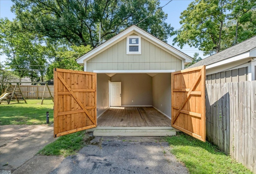 3803 PHILWOOD AVE, Memphis, Tennessee 38122, 3 Bedroom Bedrooms, 7 Room Rooms,2 BathroomBathrooms,Residential,For Sale,PHILWOOD,0,10228882