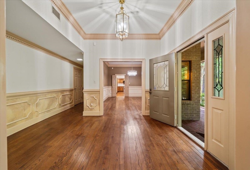 680 SWEETBRIER RD, Memphis, Tennessee 38120, 4 Bedroom Bedrooms, 12 Room Rooms,5 BathroomBathrooms,Residential,For Sale,SWEETBRIER,0,10228886