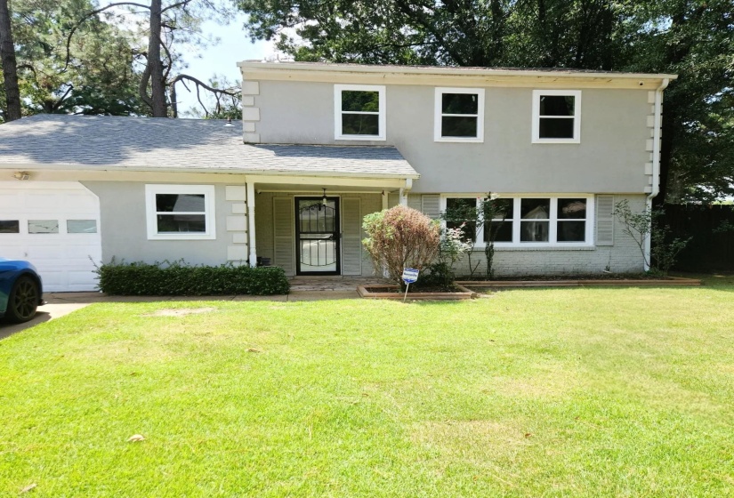 6751 BAINBRIDGE DR, Memphis, Tennessee 38119, 4 Bedroom Bedrooms, 8 Room Rooms,2.1 BathroomBathrooms,Residential,For Sale,BAINBRIDGE,0,10228887