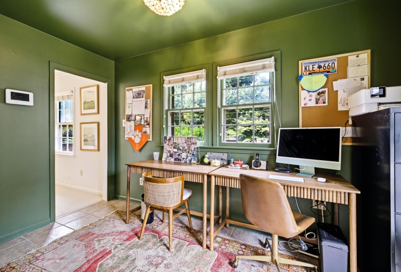 515 MELODY LN, Memphis, Tennessee 38120, 4 Bedroom Bedrooms, 9 Room Rooms,3 BathroomBathrooms,Residential,For Sale,MELODY,0,10228892