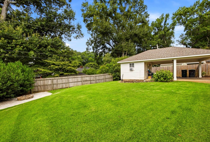 515 MELODY LN, Memphis, Tennessee 38120, 4 Bedroom Bedrooms, 9 Room Rooms,3 BathroomBathrooms,Residential,For Sale,MELODY,0,10228892