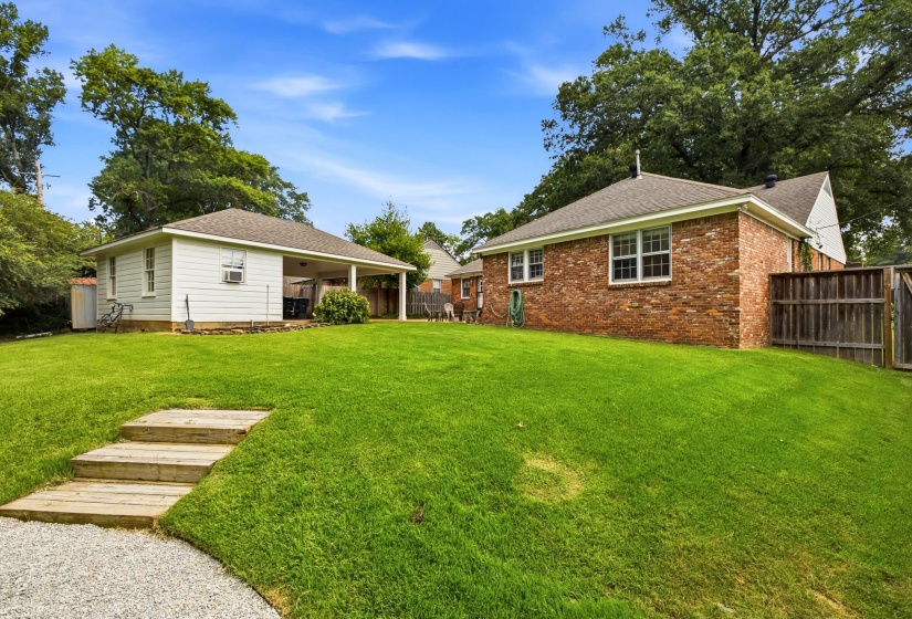 515 MELODY LN, Memphis, Tennessee 38120, 4 Bedroom Bedrooms, 9 Room Rooms,3 BathroomBathrooms,Residential,For Sale,MELODY,0,10228892